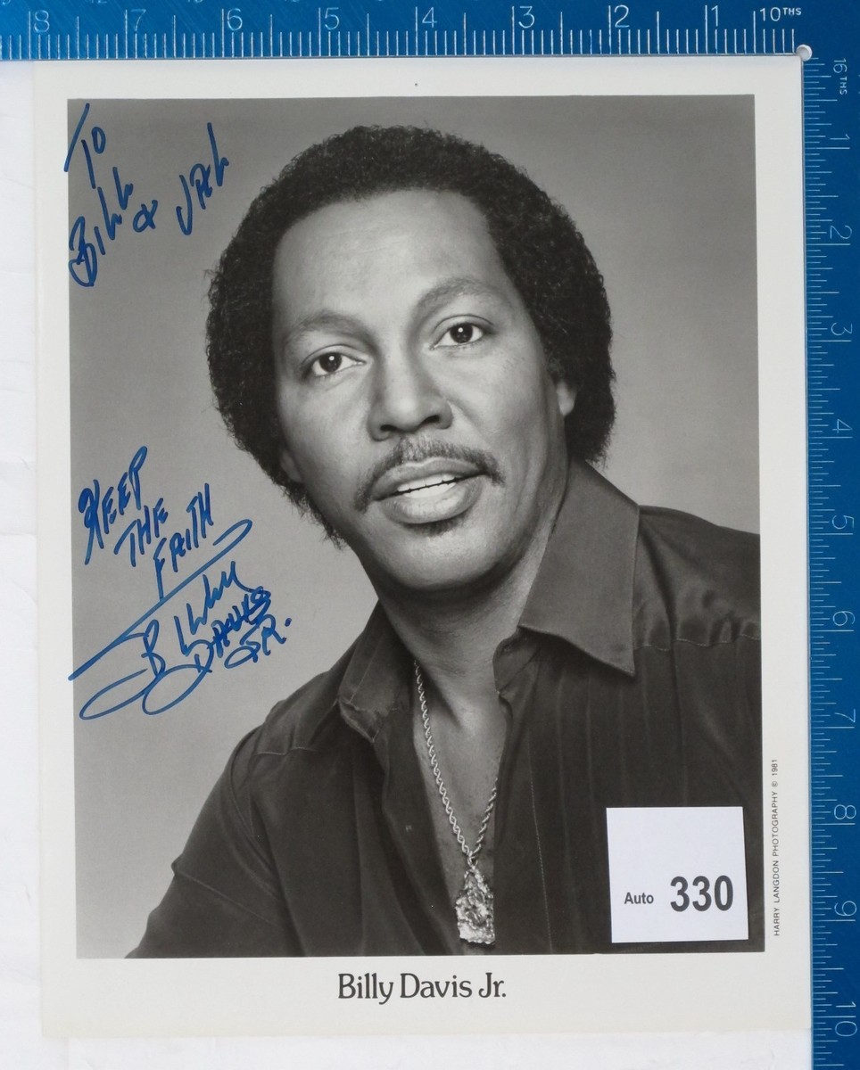 the billy wilder (christie'sオークションカタログ) Billy Davis Jr, Fifth Dimension, Original Autographed B&W