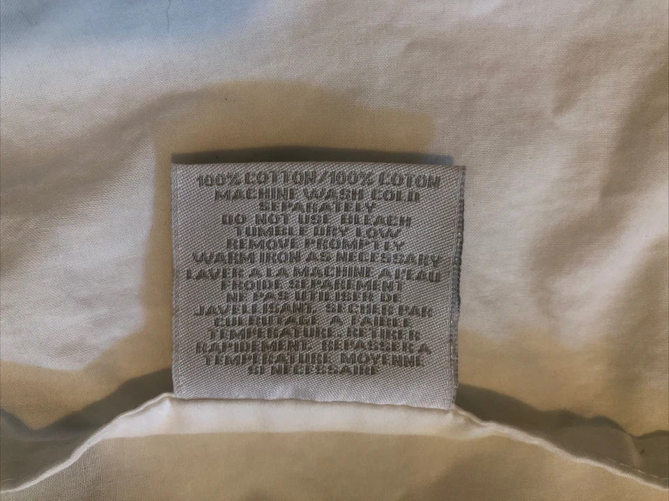 DOS HERRAJES DE RESTAURACIÓN SATÉN PINTUCKED DOBLE BORDE EURO 2 FUNDAS DE ALMOHADA Foto 3 de 4