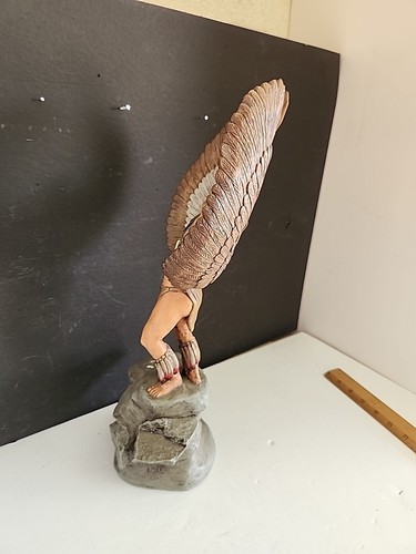 Statue von Peter Aspit Adlertänzer - Bild 12 von 13