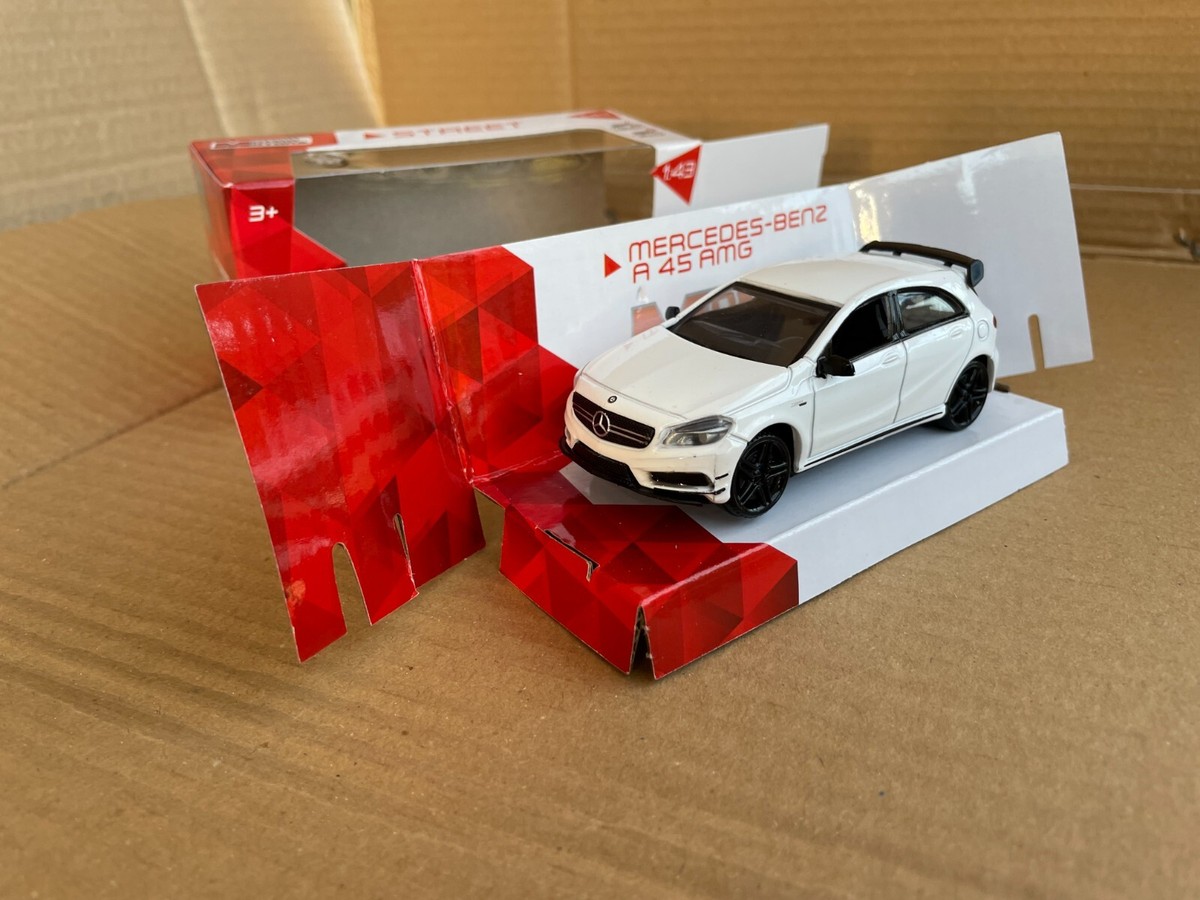 Modellino Auto In Scala 1:36 - AMG Bianco, Dettagli Realistici, Collezione O Gioco - Foto 7