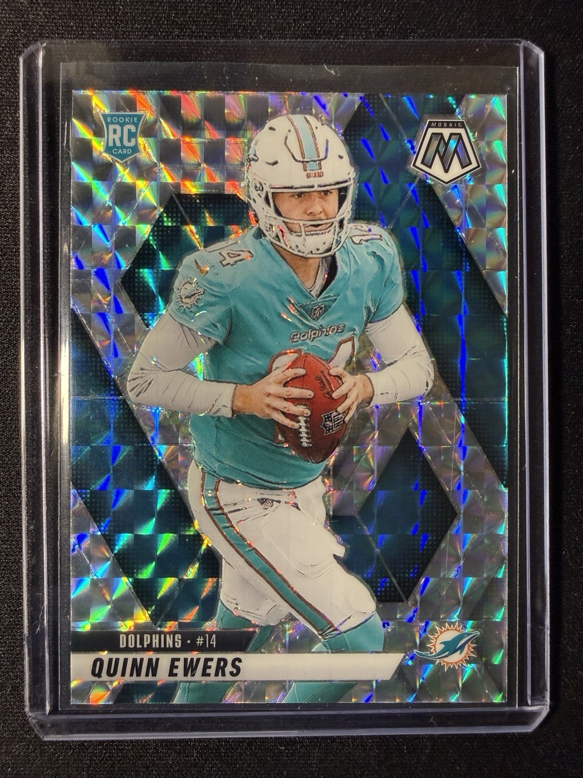 2025 Panini Mosaic Quinn Ewers Silver Mosaic #308 Miami Dolphins RC