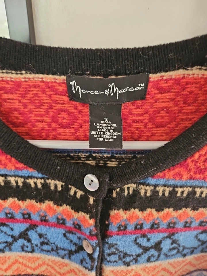 Cárdigan Mercer & Madison 100 % lana de cordero suéter bolsillos elásticos pequeño, hecho en Reino Unido  Foto 3 de 4