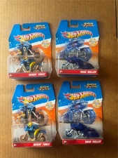 Hot Wheels 4×Speed Cycles Desert Force/Road Roller with Rider V21