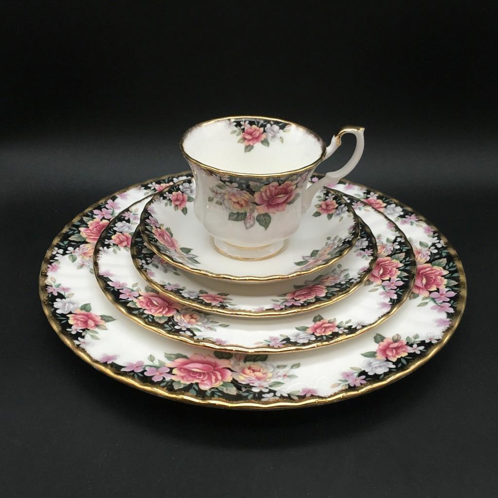 ROYAL ALBERT CONCERTO 10 PIECE LOT: 2X COMPLETE PIECE PLACE