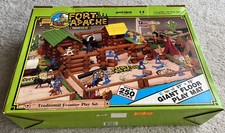 1992 Fort Apache General Custer Frontier Log Building Play Set w/ Giant Play Mat