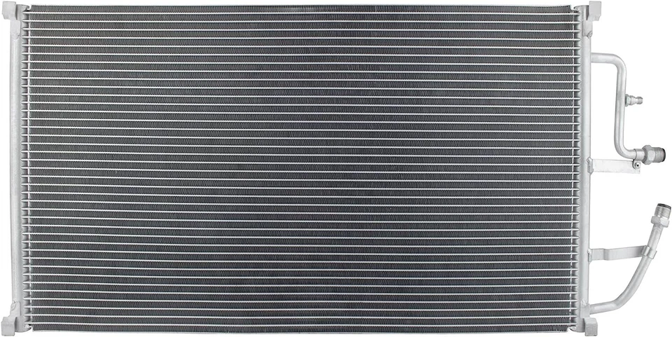 Condensador de CA para Chevy GMC serie C/K Sierra Silverado 2500 HD 3500 52402209 Foto 2 de 4