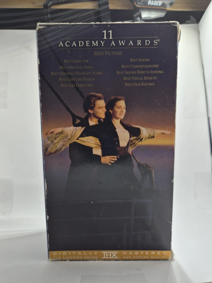 Titanic 1997 Movie VHS 2-Tape Box Set  - Image 2 of 2