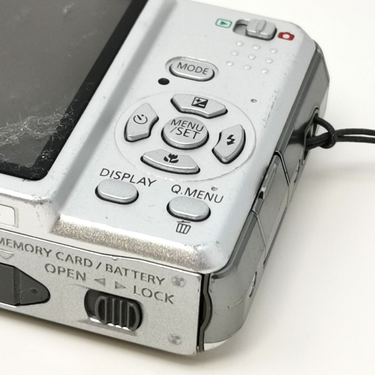 Panasonic LUMIX DMC-FS7 Silver 10.1 MP Compact Digital Camera Used