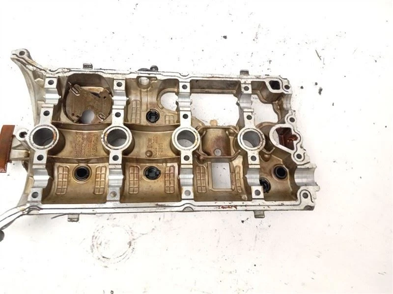 CUBIERTA VÁLVULA MOTOR CULATA SE ADAPTA A VOLKSWAGEN CC 2009 - 2018 OEM 06H103475H Foto 3 de 4