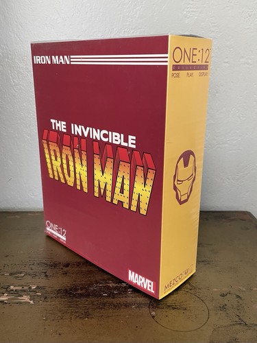 Mezco One : 12 Collectif Marvel L'Invincible Iron Man - Photo 2/6