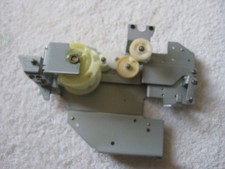 DISC LOADER ASSEMBLY GEARS WITH BRACKET FOR A SONY CDP-CX270 CD CHANGER OEM PART