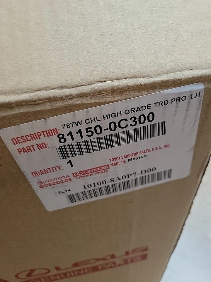 Conjunto de faros Toyota Sequoia 2023-2025 - Toyota (81150-0C300) izquierda Foto 4 de 4