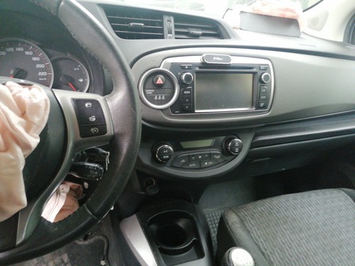 815800D060 PILOTO ANTINIEBLA TRASERO DERECHO / 4866897 PARA TOYOTA YARIS 1.3 16V - Imagen 7 de 10