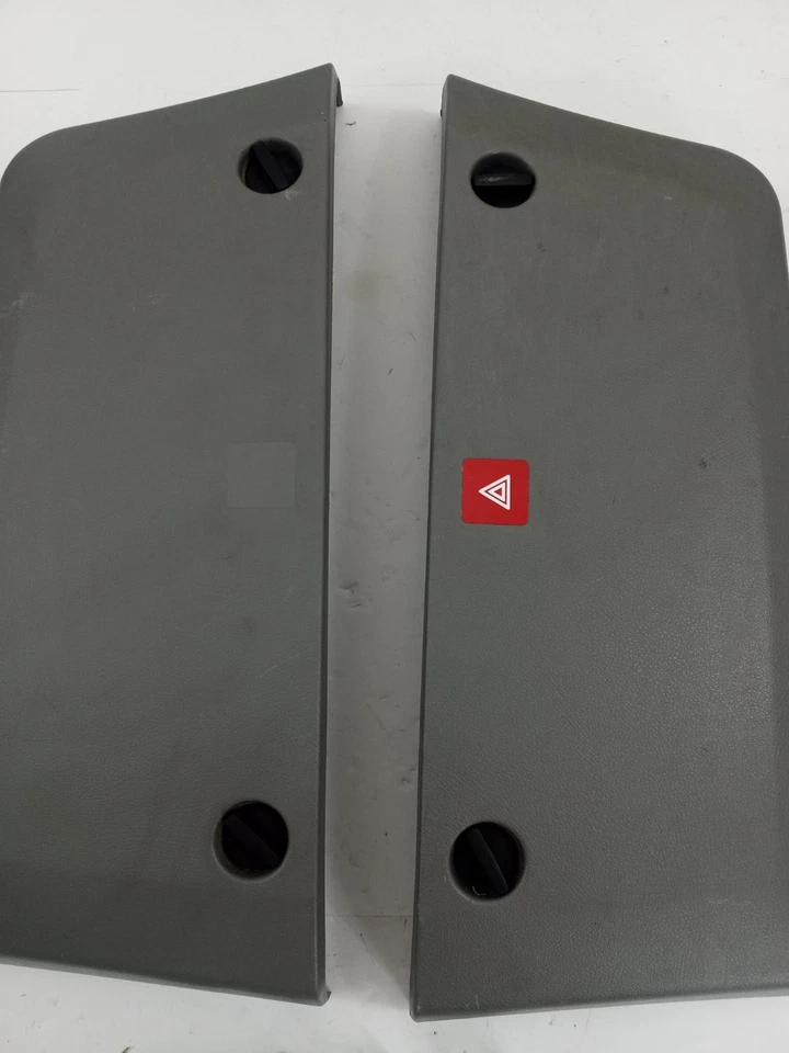 2007-2018 SPRINTER 2500 3500 FRONT DRIVER PASSENGER DOOR BOTTOM TRIM COVER PANEL Foto 2 de 4