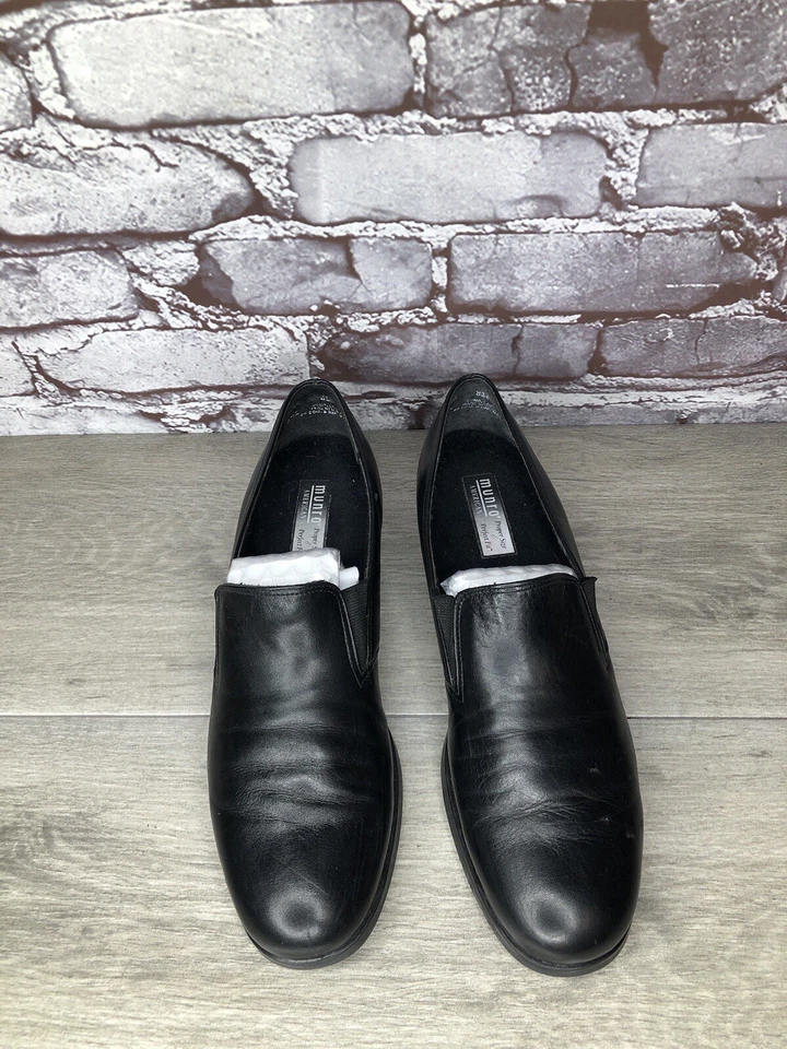 Munro American Black Leather Slip On Heel Loafer Shoes Women’s Sz 8.5 SS US/39EU - Image 2 of 4