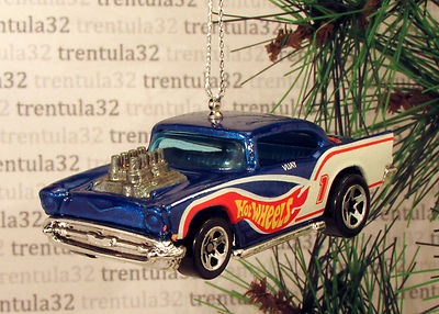 '57 CHEVY 1957 CHEVROLET BLUE WHITE RED CHRISTMAS TREE ORNAMENT XMAS | eBay