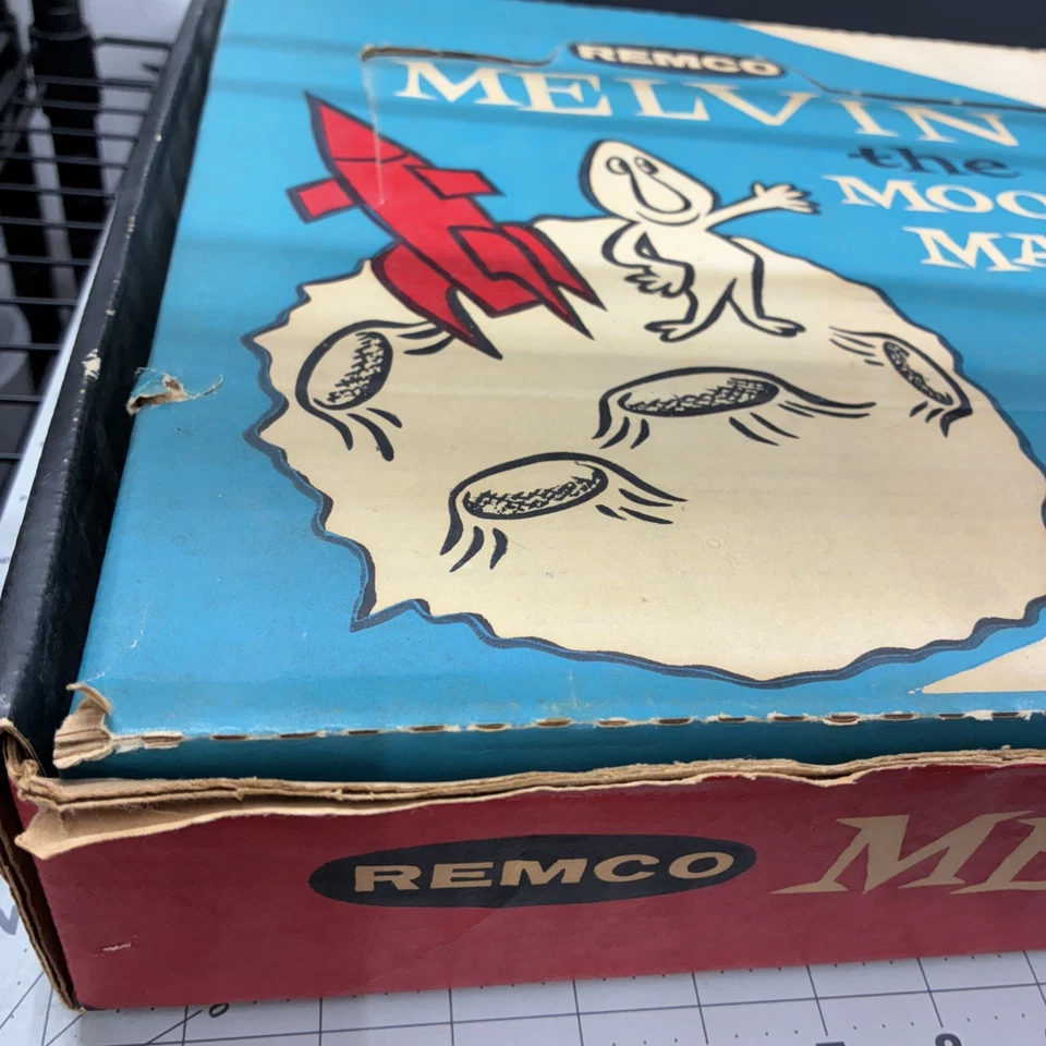 Rico Melvin the Moon Man a Tumble Bumb Juego de Dados Foto 4 de 4