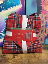 Wondershop Men's red plaid cotton flannel 2-piece family sleep set in size Large