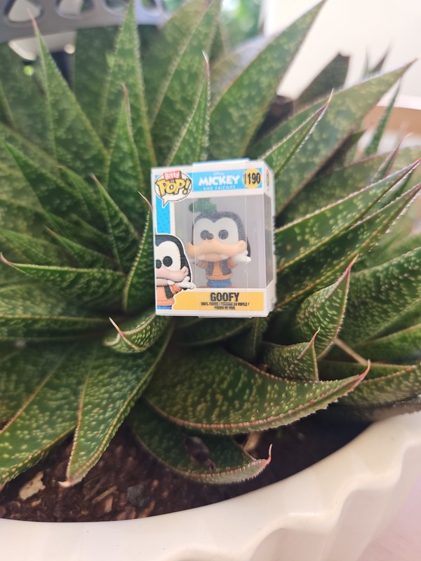 Funko Bitty Pop Mickey & Friends #1190 Goofy Micro Figure 1"