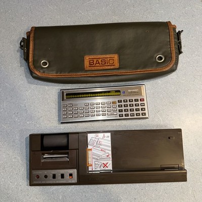 SHARP PC-1211 Pocket Computer     FOR PARTS REPAIR 