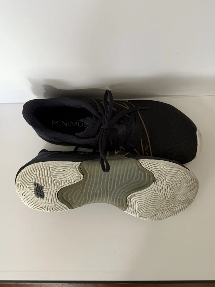 New Balance Mujer’s Minimus TR Zapatos de Entrenamiento Negros Espacio Exterior Talla 9 Tenis Foto 4 de 4