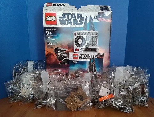 LEGO Star Wars Rogue One 75251 Darth Vader's Castle! Pre-Owned Set! BAGS SEALED!