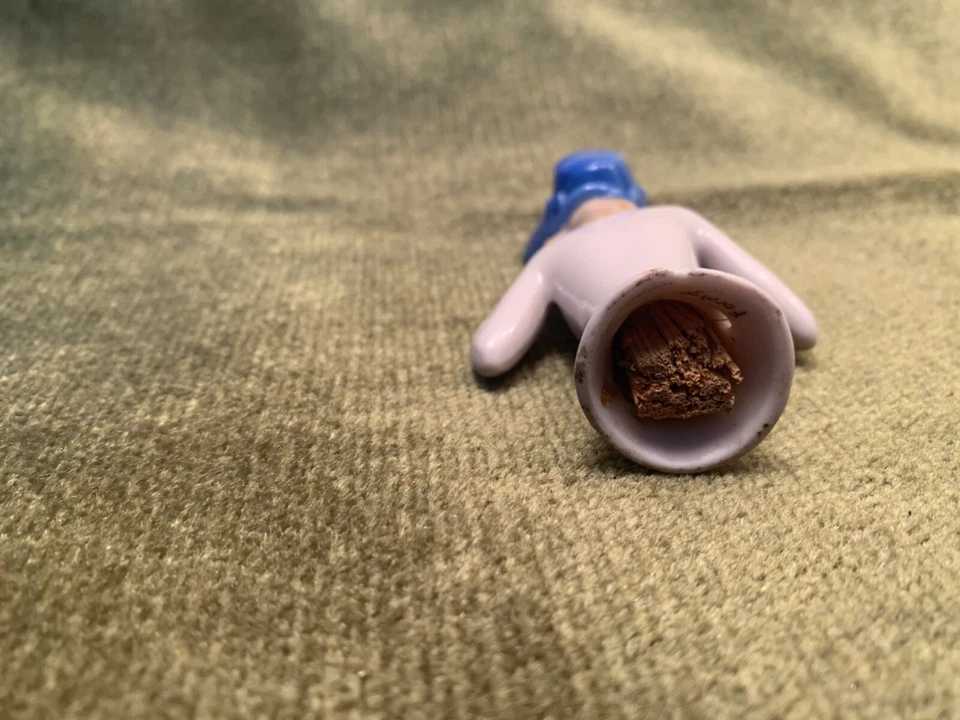 Original Art Deco Porcelain Pin Cushion Half Doll Nude Blonde Lady Blue Bonnet - Image 4 of 4