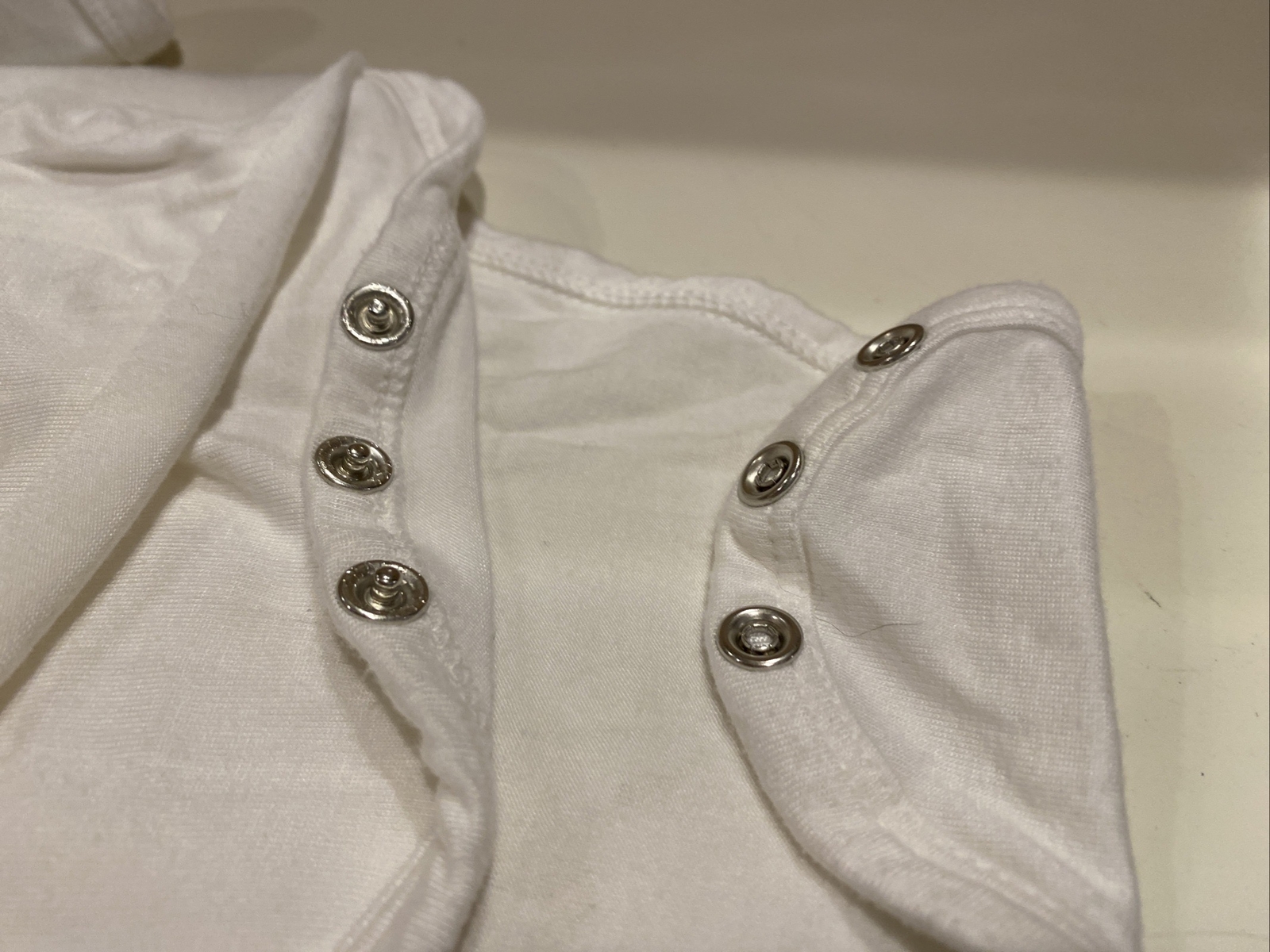 Spearmint Love Baby Girl Size 0 3 Months White Ruffle Bamboo One Piece spearmint-love-baby-girl-size-0-3-months-white-ruffle-bamboo-one-piece