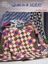 Quilt / Quilting Pattern Book QUILTS in a HURRY  Rita Weiss, 10 Designs