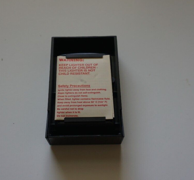 Sabbat Vampire The Masquerade Zippo Lighter New and Unused - (Very Rare)