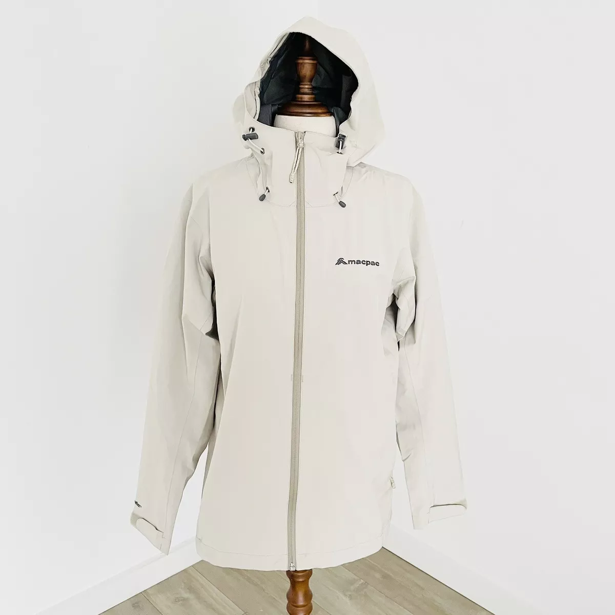 Macpac dispatch cheap rain jacket review
