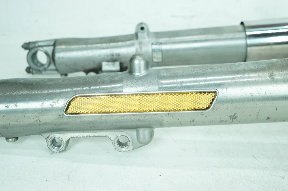 07 Harley Touring Electra Classic Juego Triple Árbol Delantero Derecha Patas de Horquilla Deslizantes Foto 3 de 4