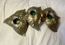 Metal Leaf-like Tri-Taper Candle Holder