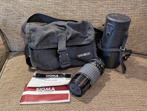 Minolta 70-210mm AF Zoom Lens 4.5-5.6 With Case And Minolta Bag
