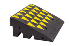 Heavy Duty Rubber Kerb Ramp - 100mm inc fixings - 2 Channel 20 Ton Capacity HGV