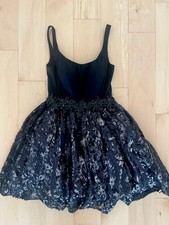 Mac Duggal Black Cocktail Dress Size 2