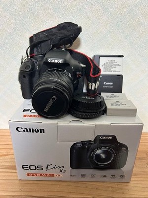 Canon EOS Kiss X5 DSLR Kamera Kit mit 18-55mm und 55-250mm Objektiven