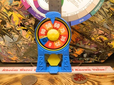 Hot Wheels HDR81 Spin And Score Classic Stunt Part - Point Wheel Spinner 2A164