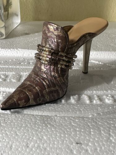 Just The Right Shoe ‘UPTOWN’ By Lorraine Vail (Raine) - 57-26010 - Picture 2 of 10