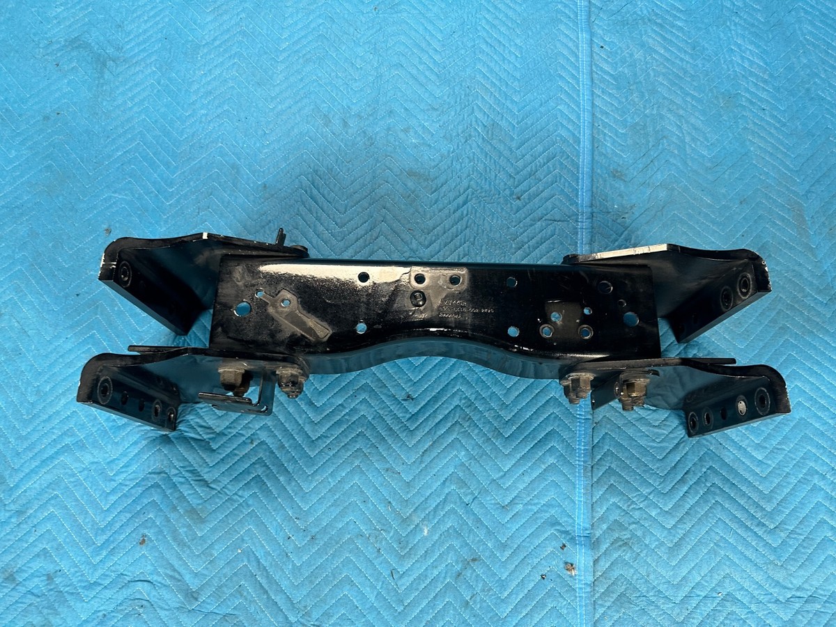 user_aca3fdf3　0922 Kenworth T680 Paccar Crossmember A24-6336-002 2019 OEM | eBay