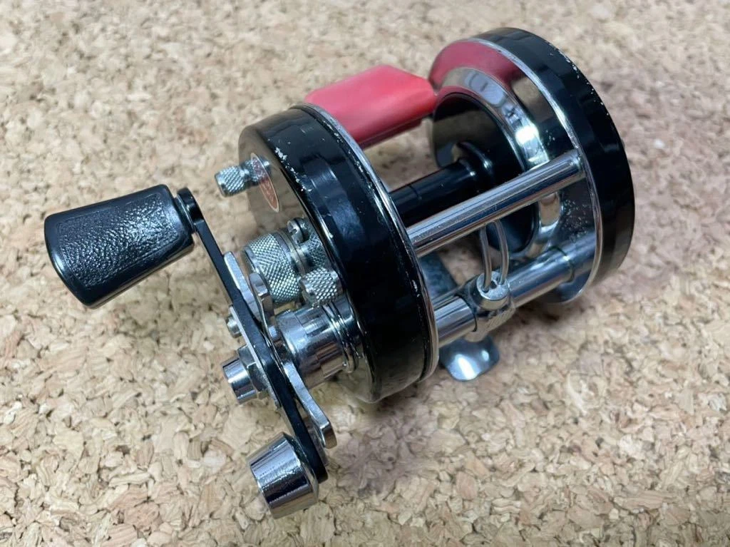 Abu Garcia Ambassadeur 5600C red tongue Foot NO.770900 Ebisu #PB00079