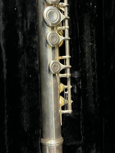 Harmony Flute Music Instrument w/ Hard Case with cloth - Picture 7 of 8