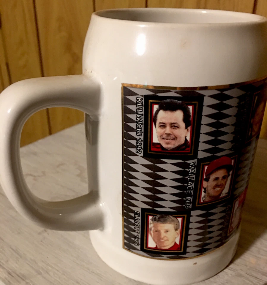 1996 年温斯顿杯冠军 25 周年马克杯 Stien Earnhardt Kulwicki Petty  — 第 3/4 张图片