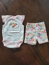 Chick Pea 0-3 Month Girls Flower Bodysuit And Shorts