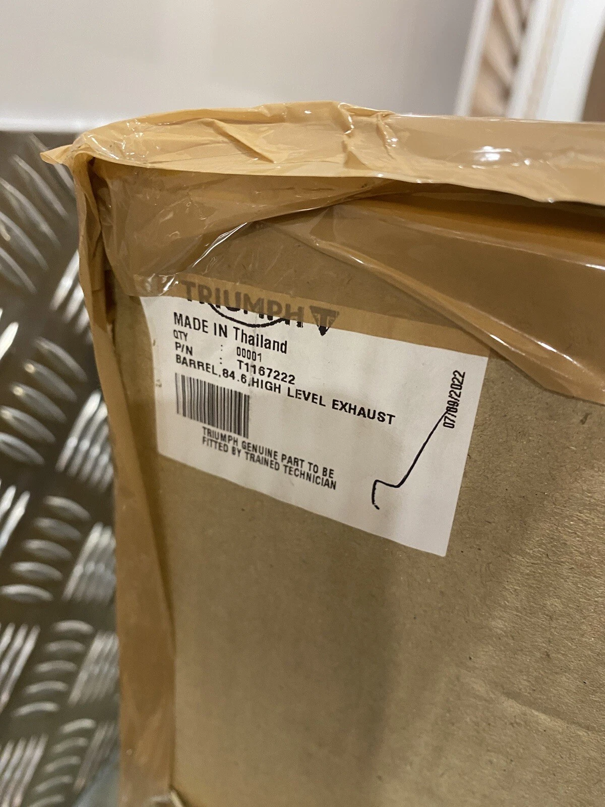 Triumph Barrel High Level Exhaust 84.6 T1167222 Street Scrambler Brand New 3