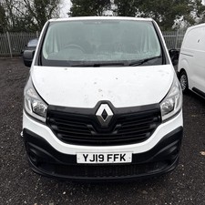 RENAULT TRAFFIC BREAKING FRONT BUMPER BONNET WINGS HEADLIGHTS AIRBAG