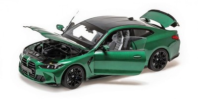 Minichamps 1:18 BMW M4 GREEN METALLIC 2024 Diecast Model - 110020142