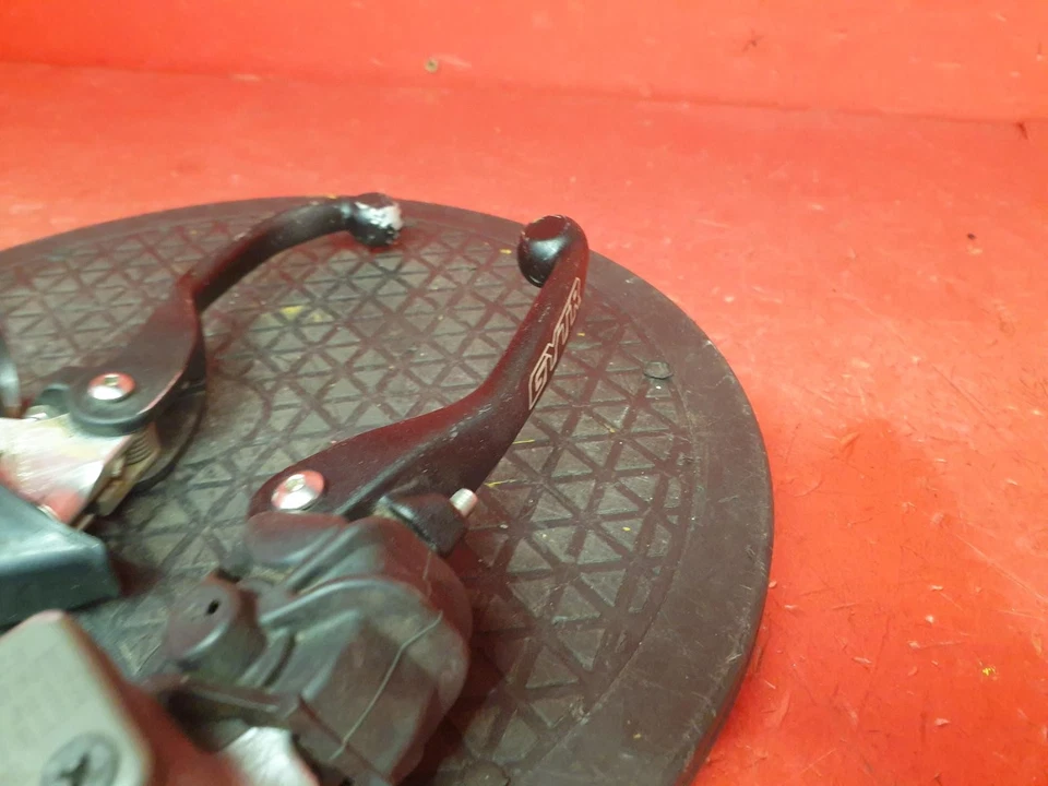 Yamaha YZ 125 2021 par de palancas gytr Foto 3 de 4