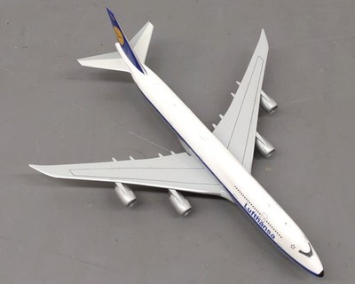 Boeing 747-8 Lufthansa Retro 1/200 Herpa 557221 747 for sale