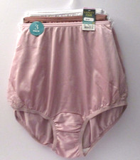 Vanity Fair brief panties 3 pair Perfectly Yours Lace Nouveau size 6/M